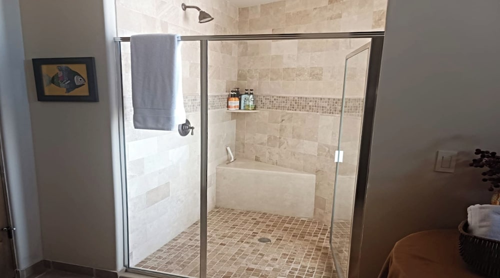 Condo Bella Sirena 805 C by Kivoya
