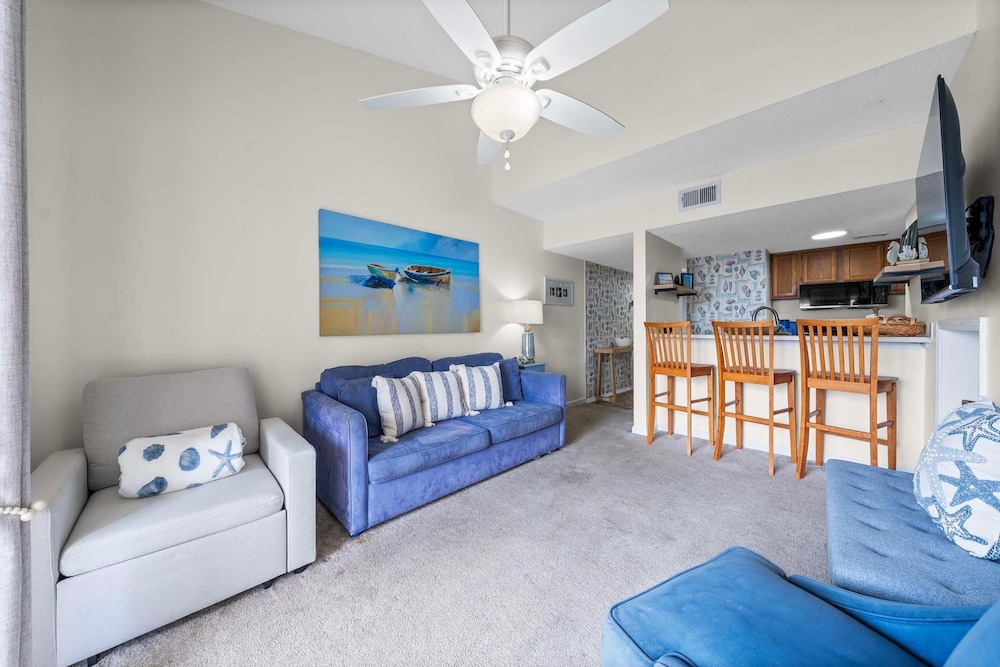 Sugar Beach 323