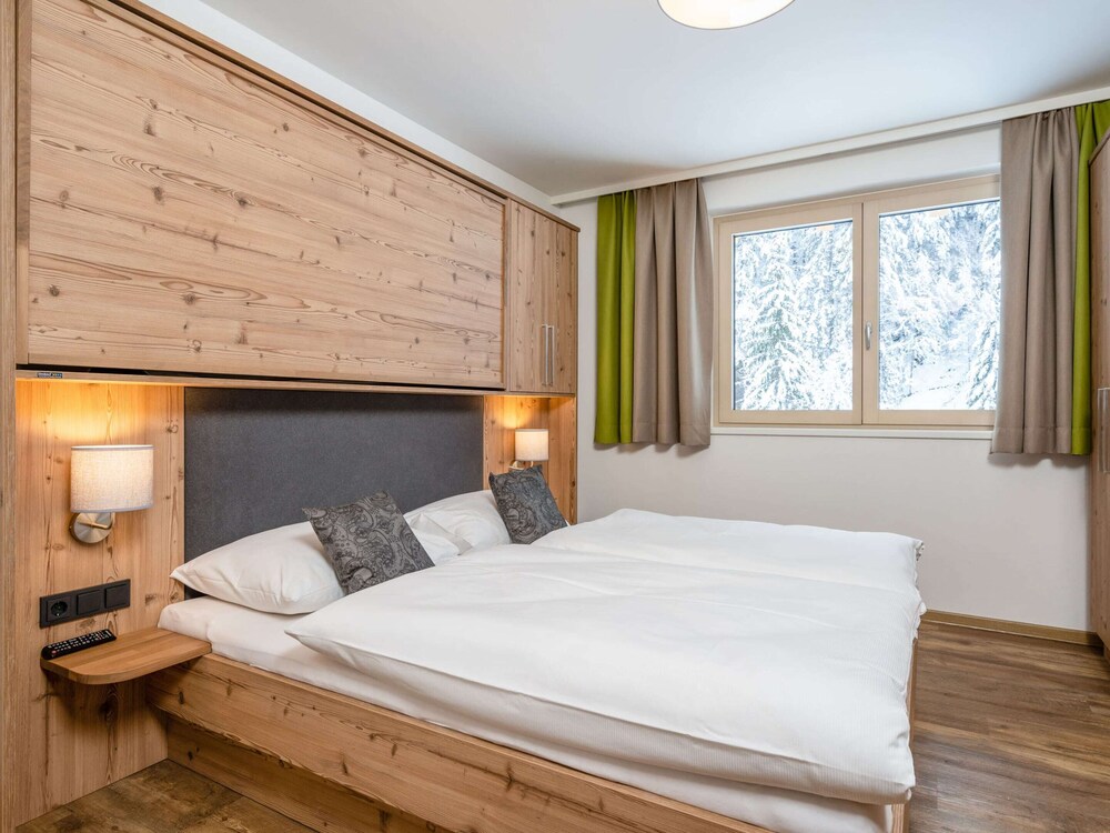 Luxury Chalet in Saalbach-hinterglemm With Sauna