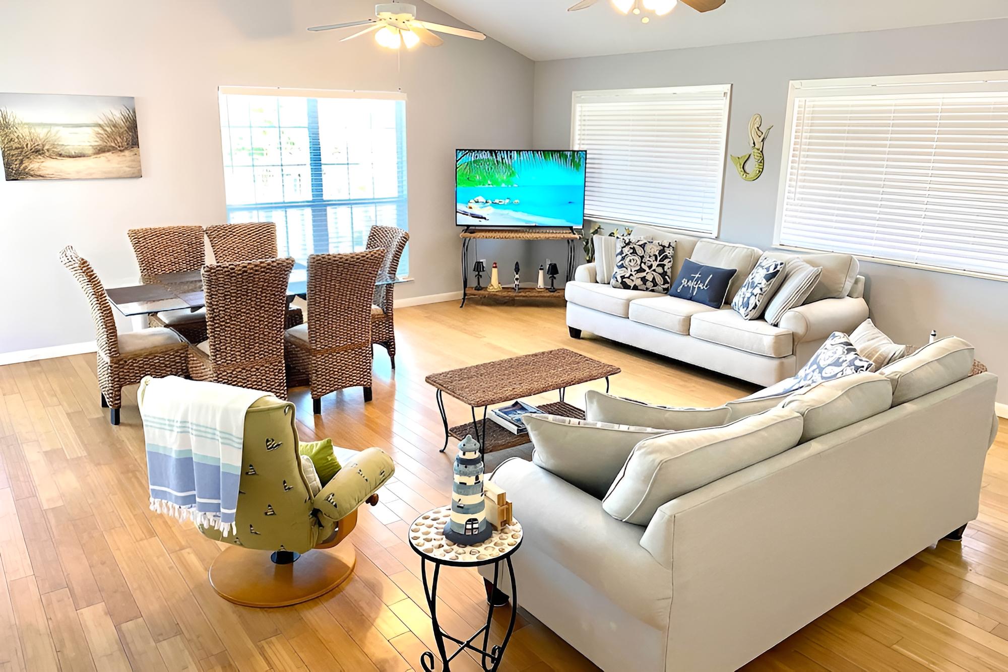 South Padre Island Oasis w/ Pool: Walk to Beach! view 3