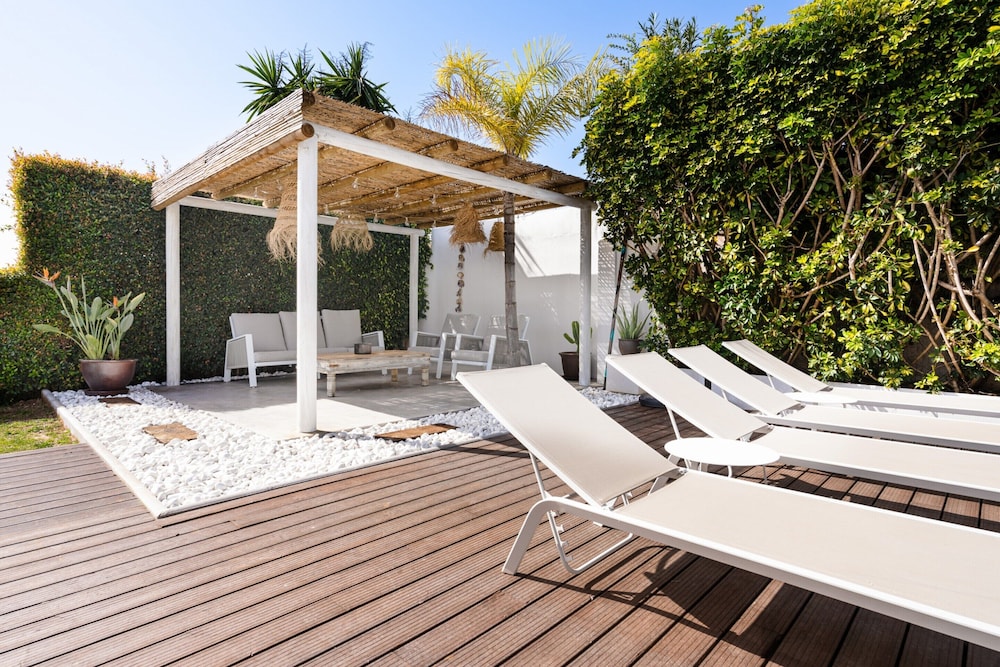 Villa in Marbella Near Beach