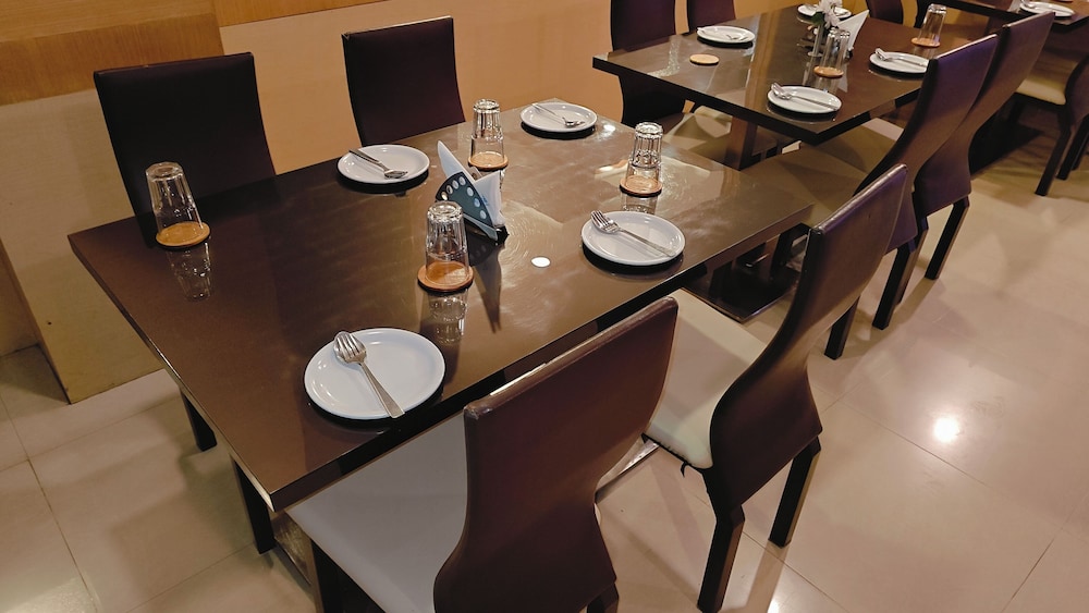 Alps Residency-A Bergamont Hotel