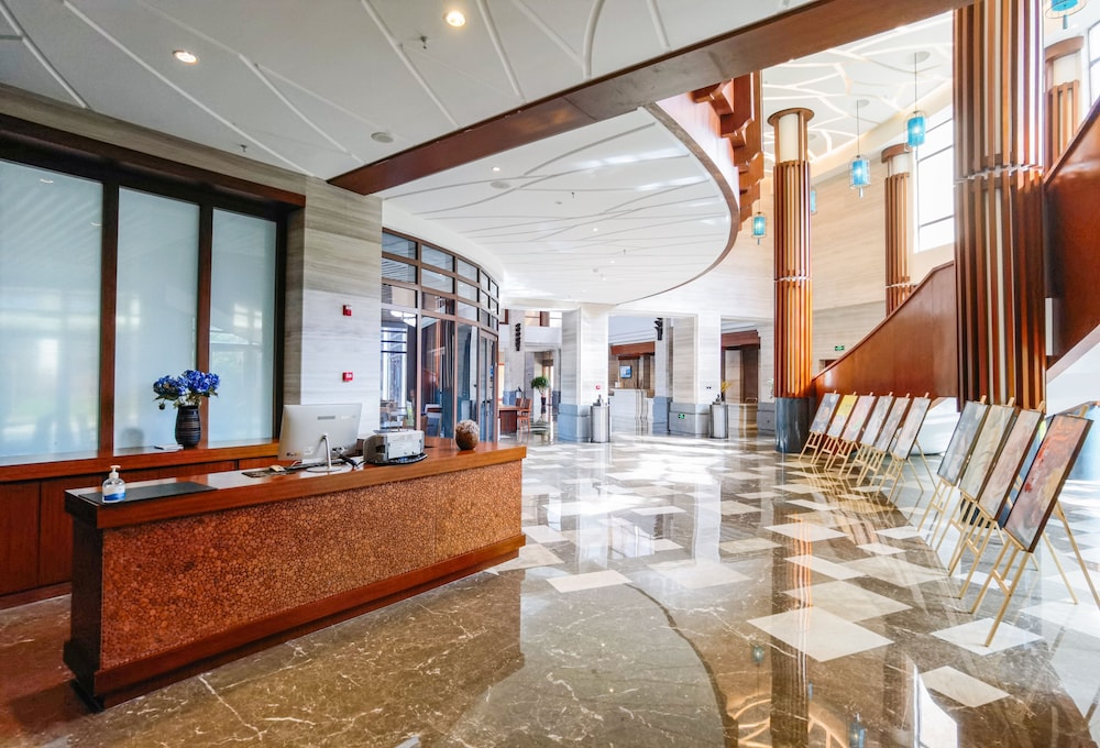 wanningnanyanwanhaiyabieshuhotel