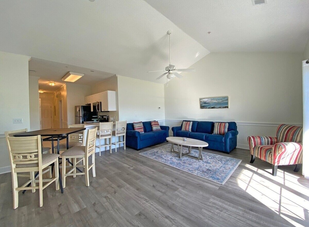 Magnolia North 4856-303 1 Bedroom Condo
