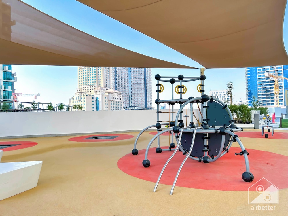 Gorgeous 1B Apt With Balcony in Azizi Fawad