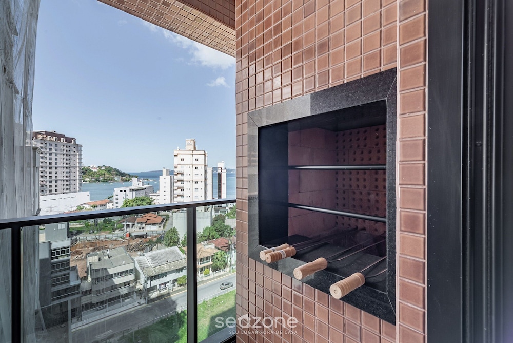 MHF II Apts Variados em Prédio com Vista para o Mar em Itapema