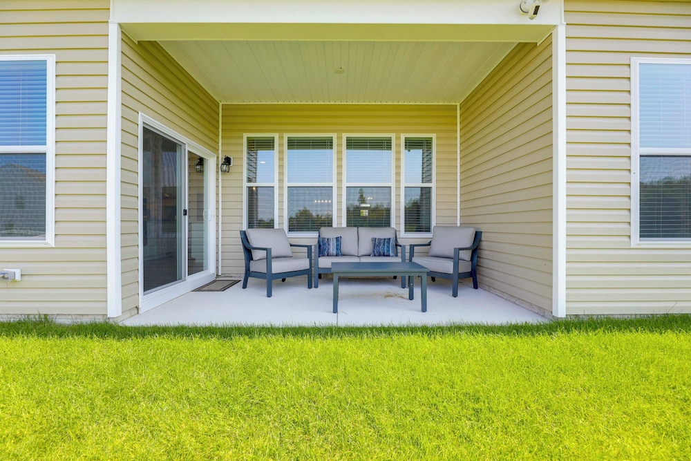 Recently Built Home w/ View, 3 Mi to Bethany Beach