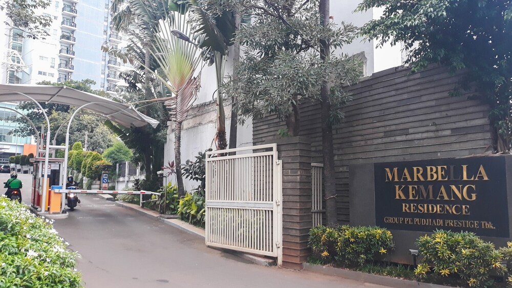 Simple And Comfort Design 2Br Apartment At Marbella Kemang Residence