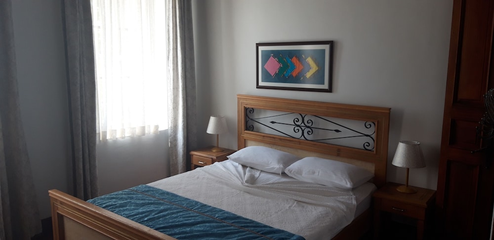 Aliye Hanım - Image 63