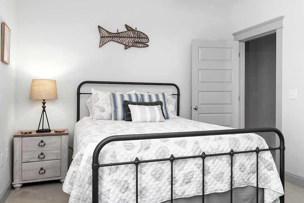 Endless Summer by Southern Vacation Rentals