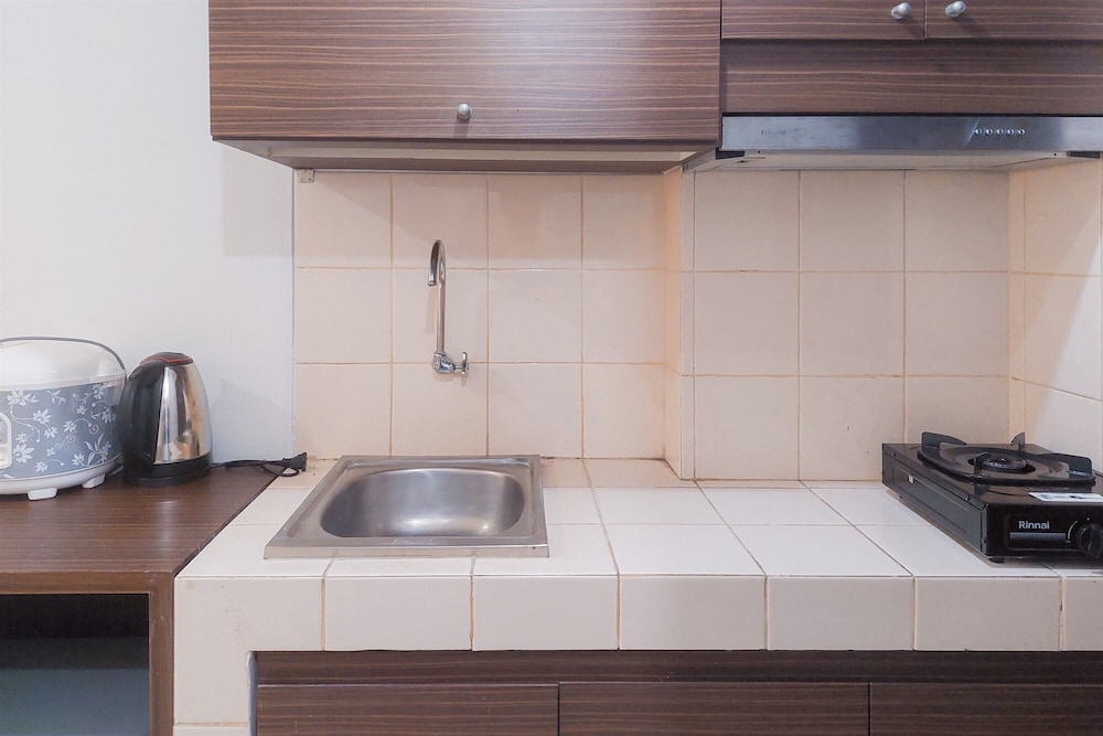 Fancy And Nice Studio At Serpong Greenview Apartment