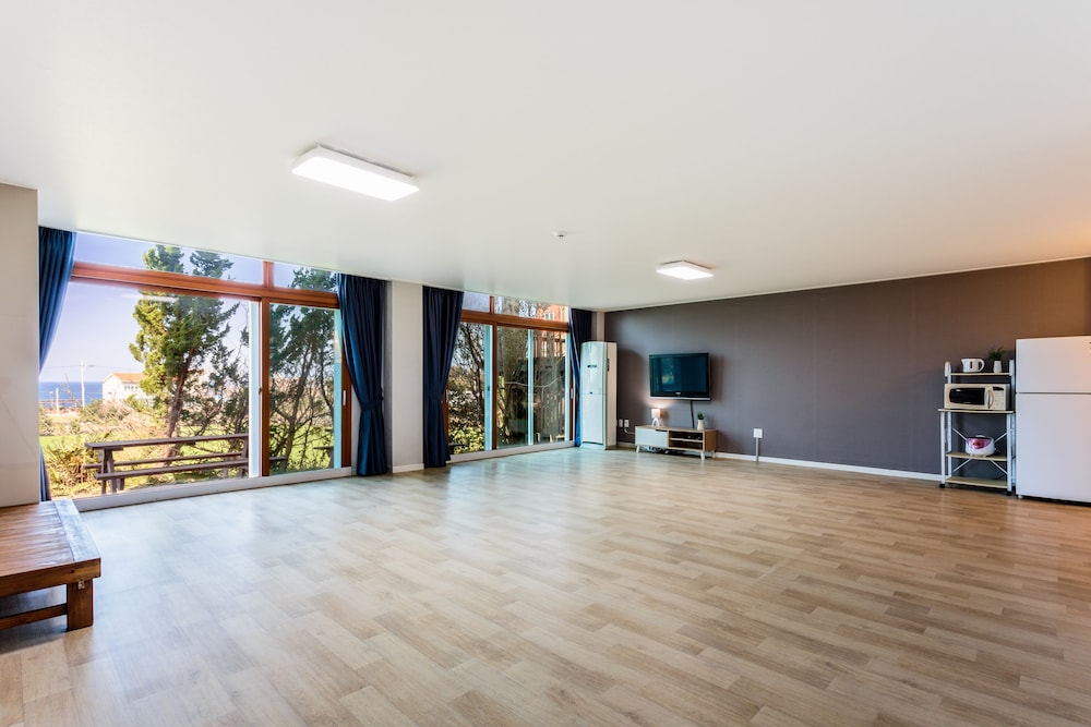 Beachscape Pension