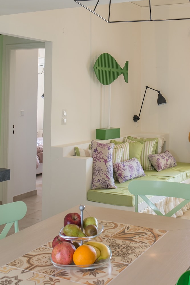 EOS Villa