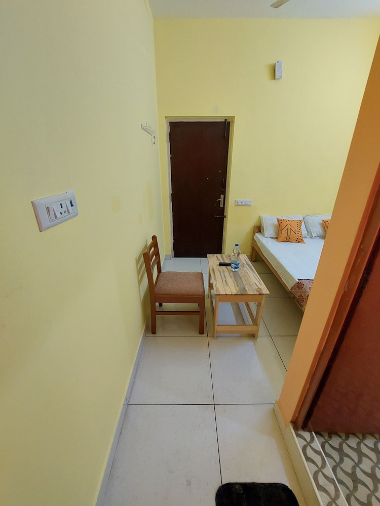 ASR Residence