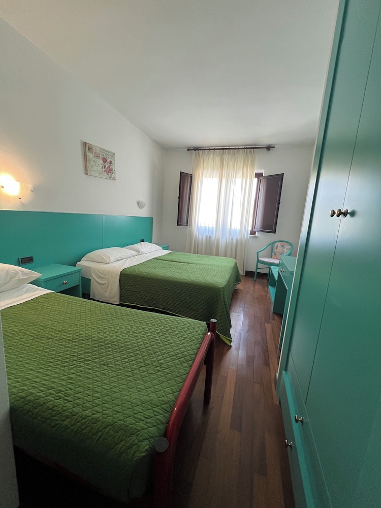 Hotel Verdeneve