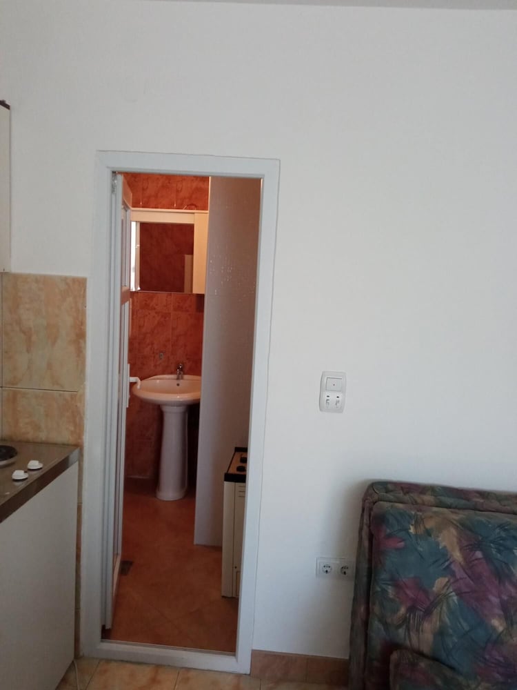 Photo 46