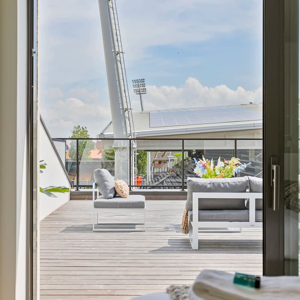 Brand new Family House With Roof Terrace