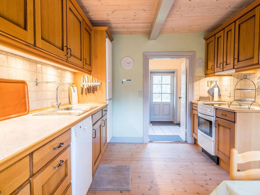 Idyllic Danish Farmhouse Retreat-by Traum view 5