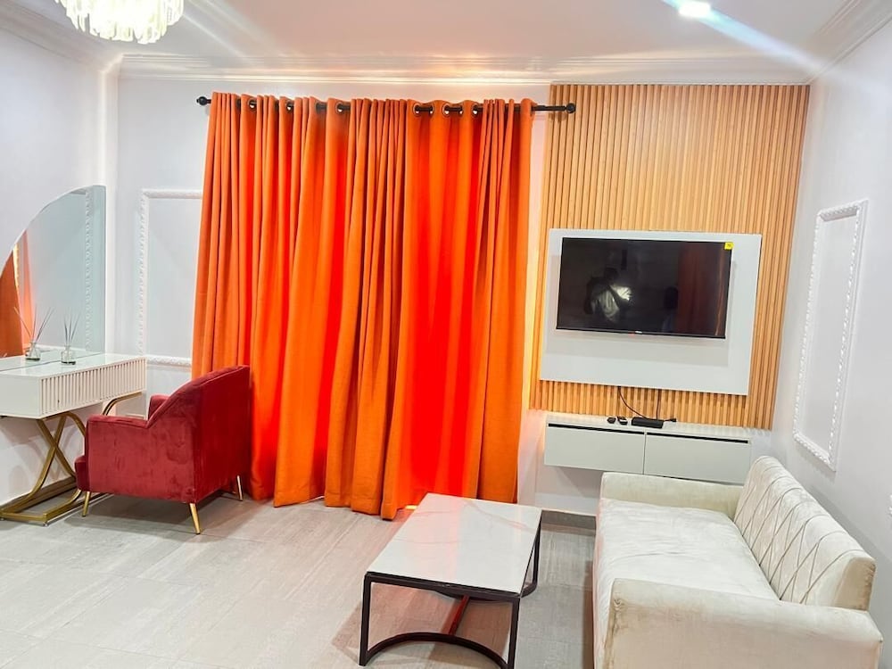 Service Apartment Hub