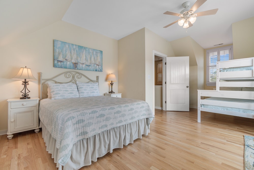 Lachicotte Vacation Rentals