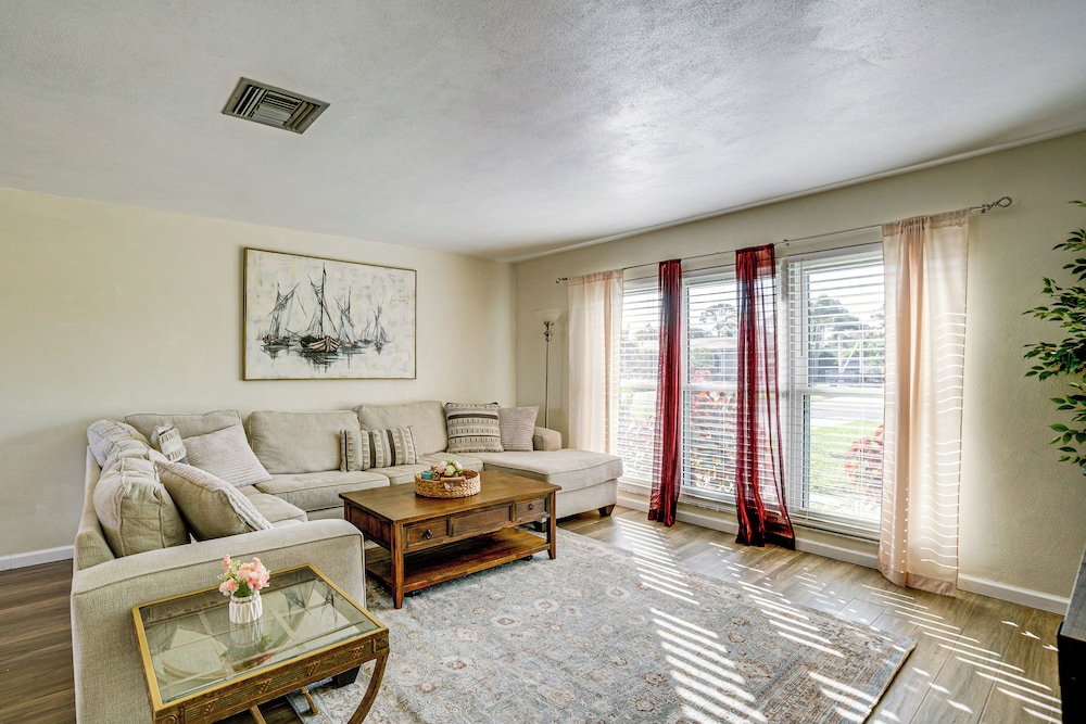 Fishing, Beach, Pool Fun! Rotonda West Family Home