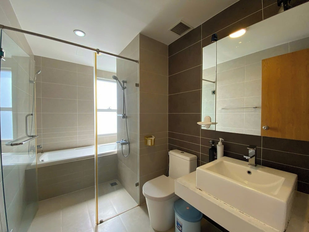 SUNRISE CITY VIEW Residences