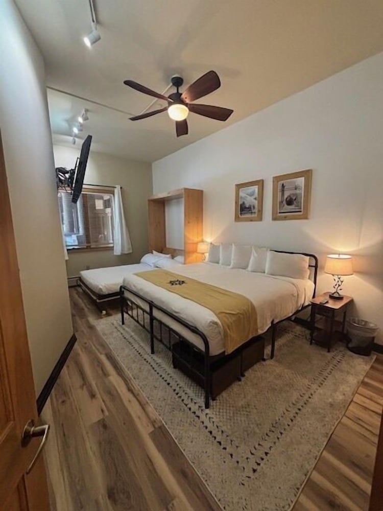 Arapahoe Lodge-1br And Murphy Condo -kids Ski Free 1 Bedroom Condo