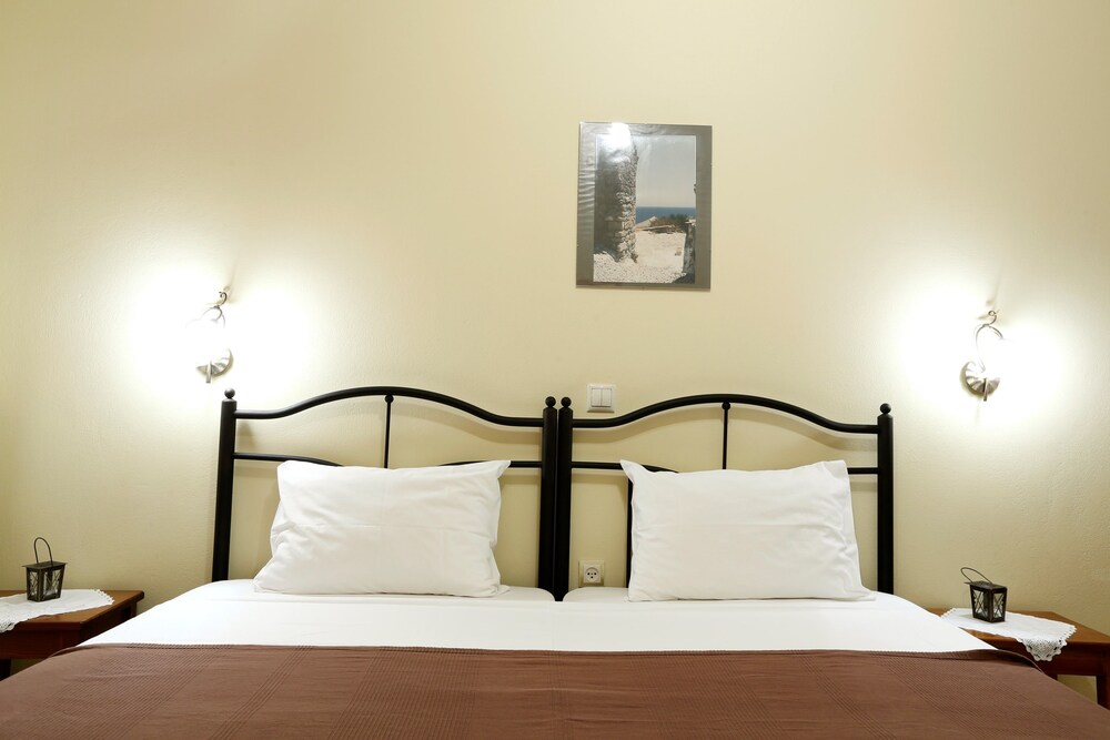 Mpalkoni Sti Monemvasia photo 4