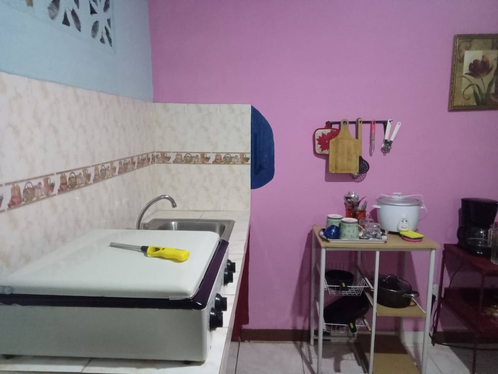 Cozy La Chorrera Villa With Private Patio & Nature Views