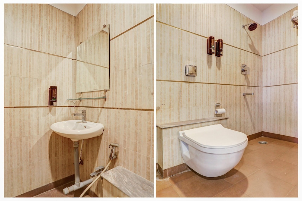 Blissful Stays at Ramdaspeth Downtown