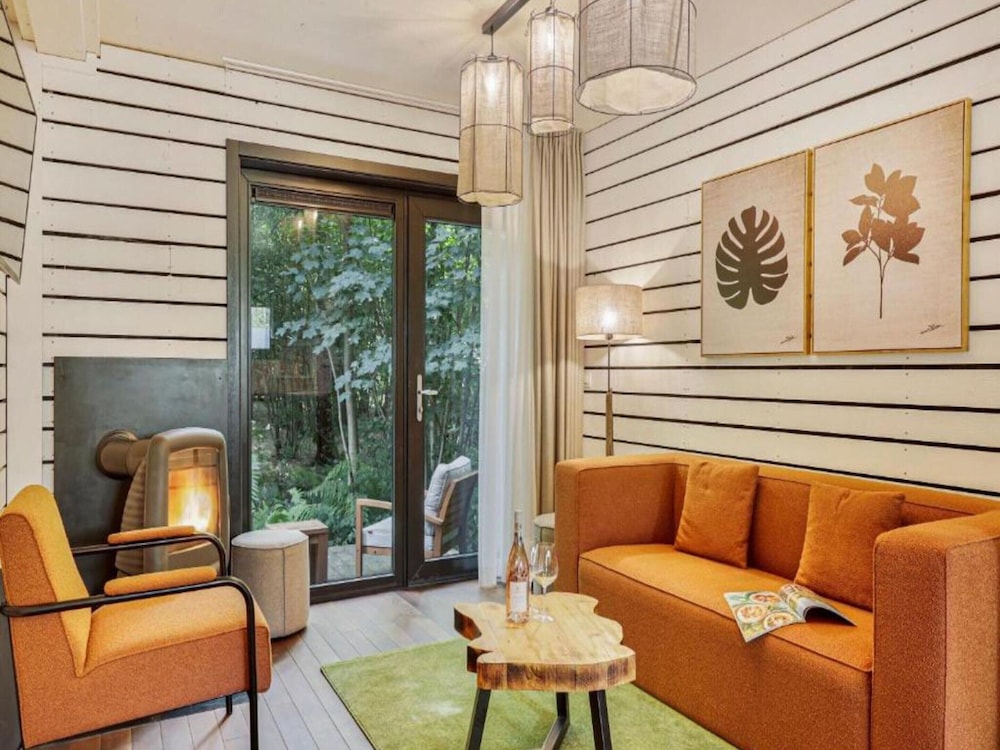 Cottage in Tournai Award-winning Forest Retreat