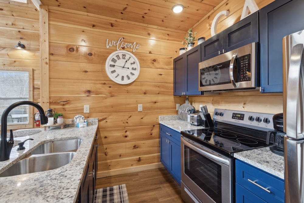 Big Bear Splash 2 Bedroom Cabin