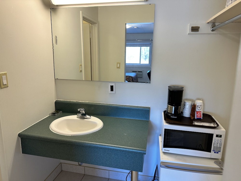 White River Motel