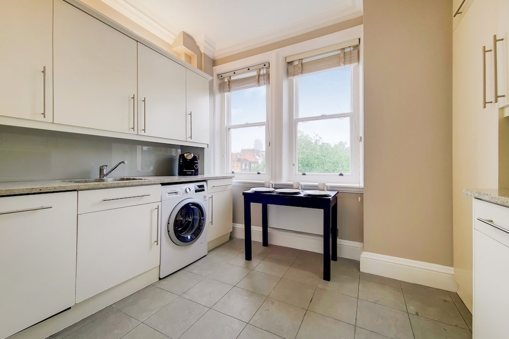 The Knightsbridge Residences