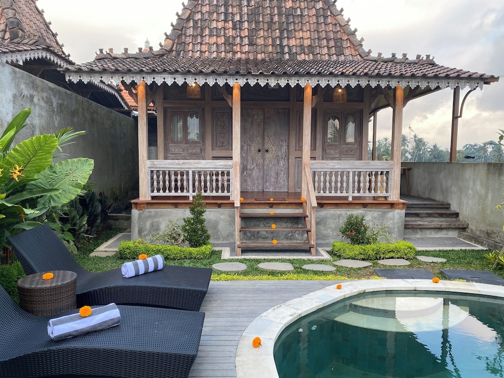 Gunung Gelagah Ubud Villas by EPS