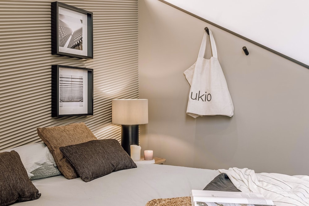 Kuch - 1 Bedroom in Chamber