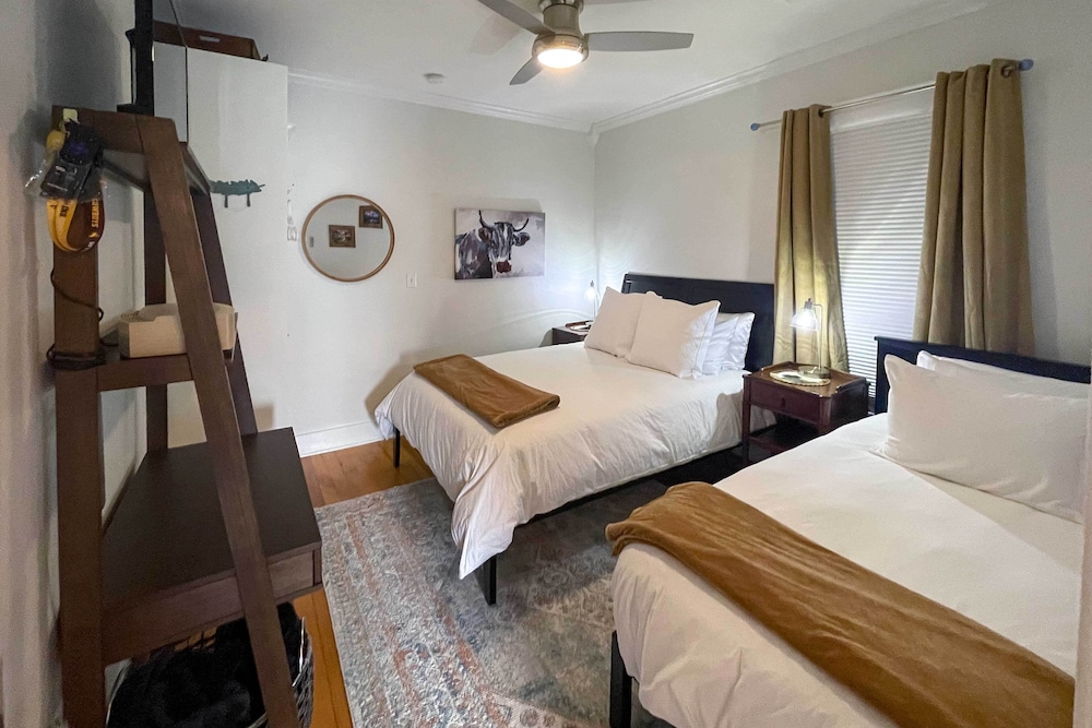 Laramie Vacations - Cozy Laramie Retreat w/ Private Yard Near UW! - Property Image 3
