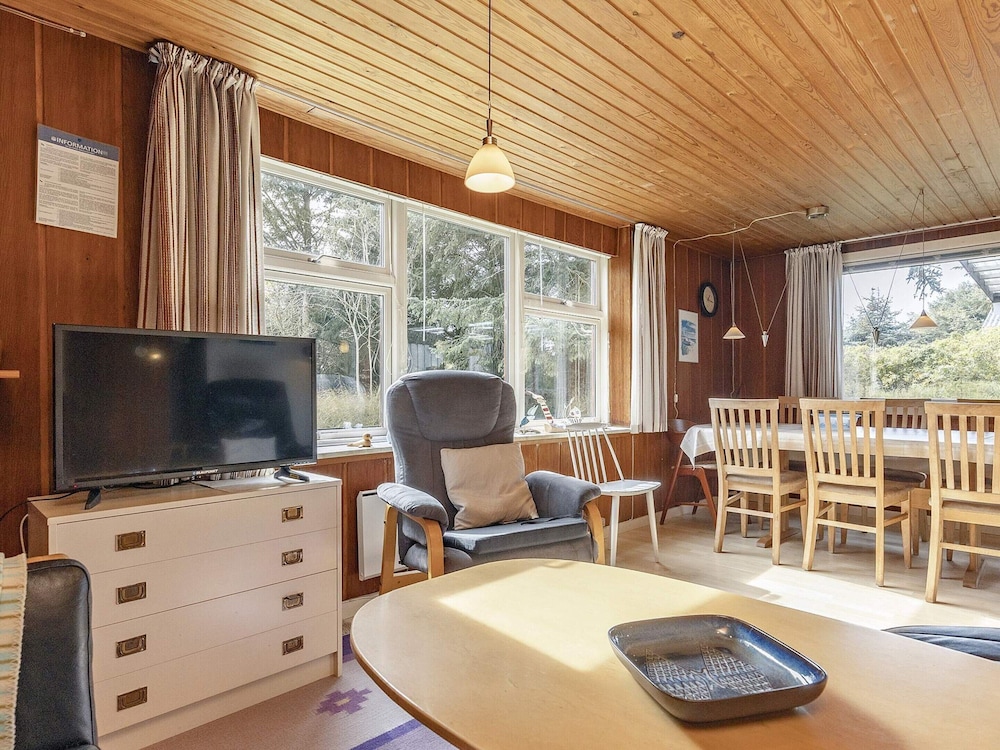 6 Person Holiday Home in Lokken-by Traum