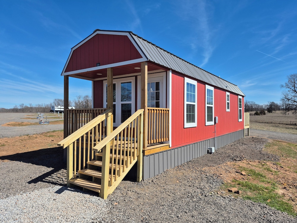 Redbud Tiny Home Resort