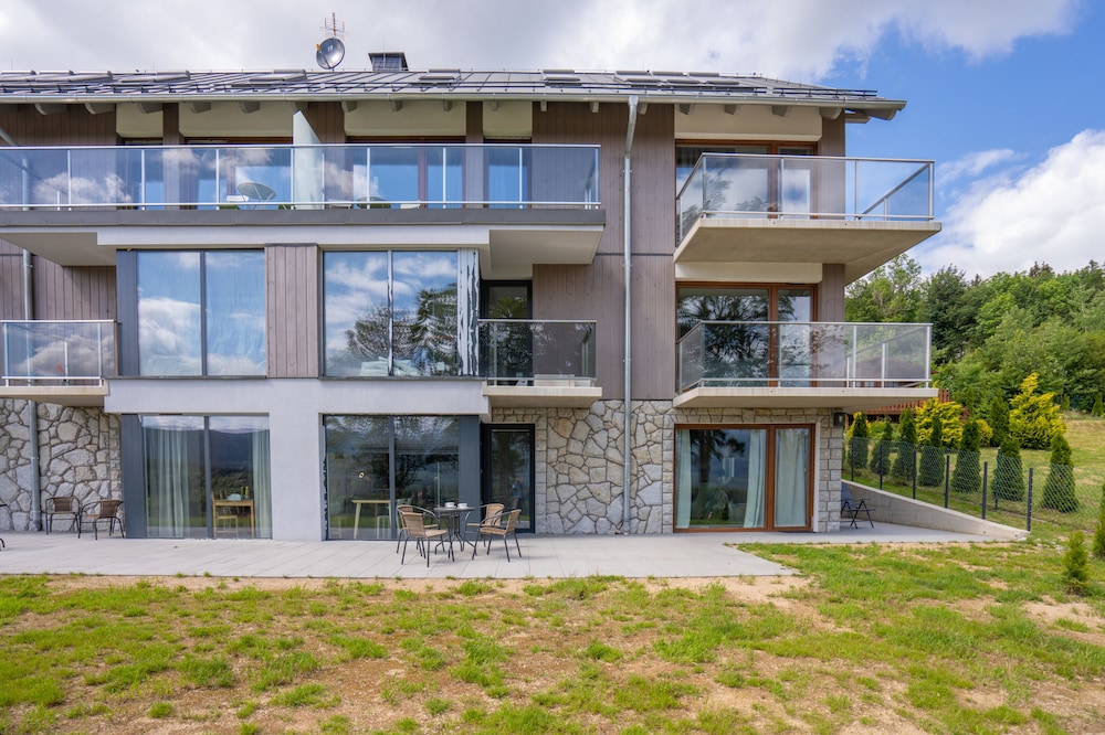 RentPlanet - Apartamenty Izerska view 2