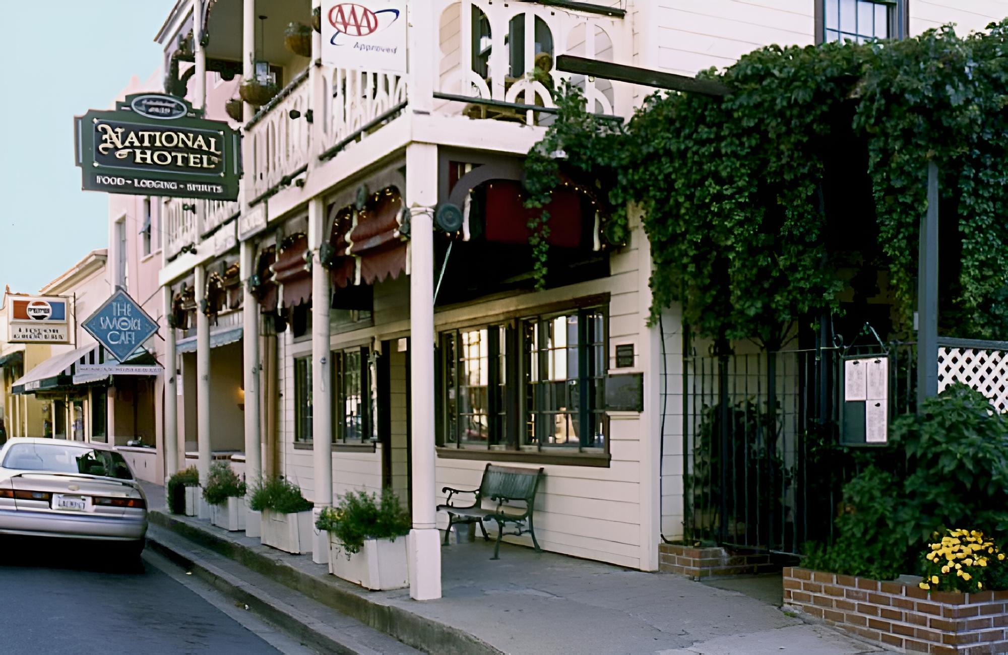 Historic National Hotel