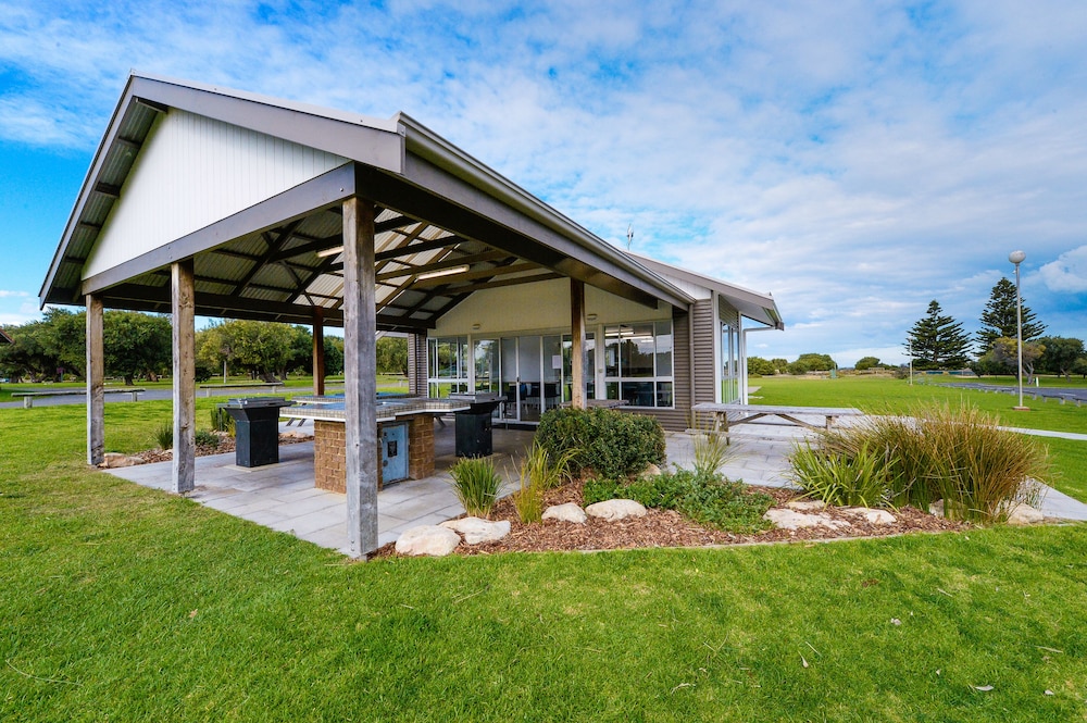 BIG4 Port Elliot Holiday Park
