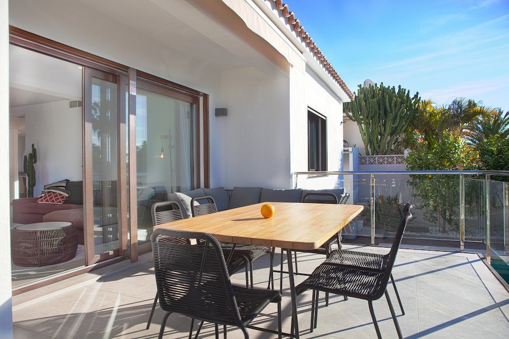 Modern Villa Near Costabella Beach