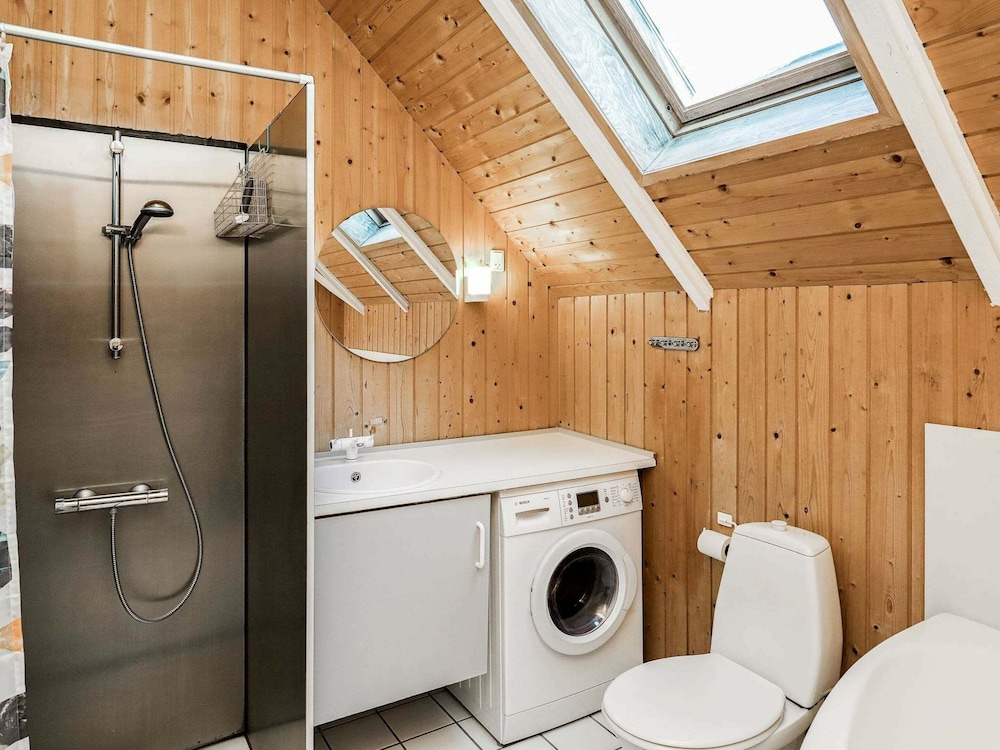 8 Person Holiday Home in Blavand
