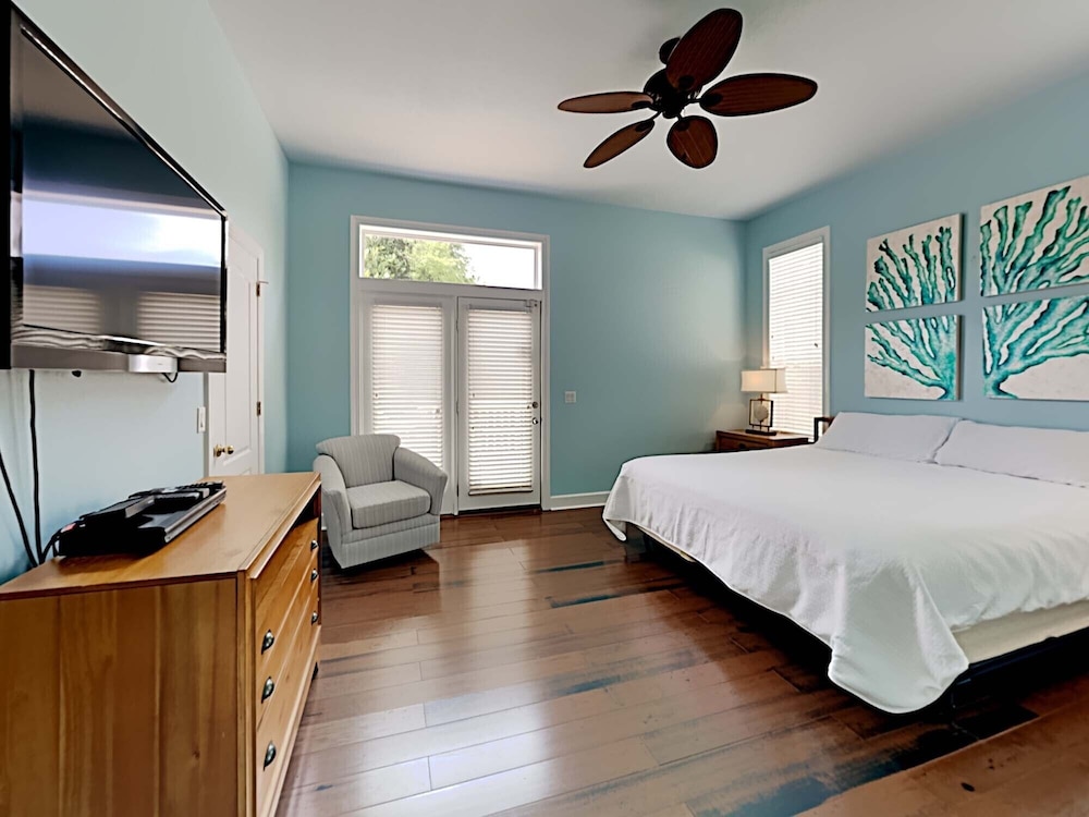Coral Cove view 3