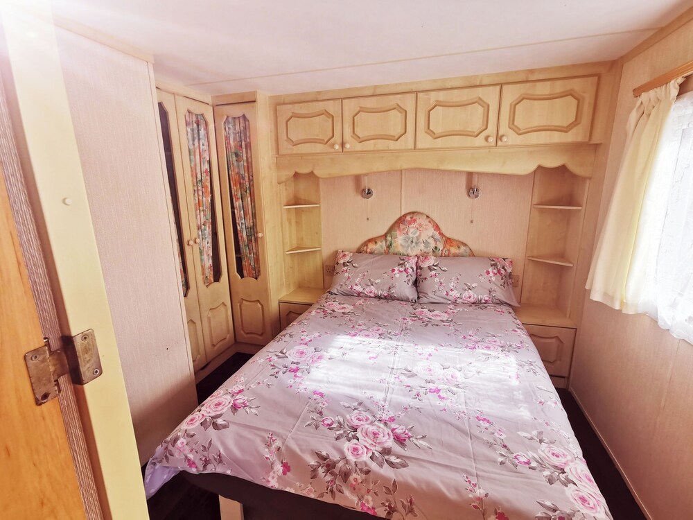 Plum 3 Coral Beach Ingoldmells 2 bed 6 Berth