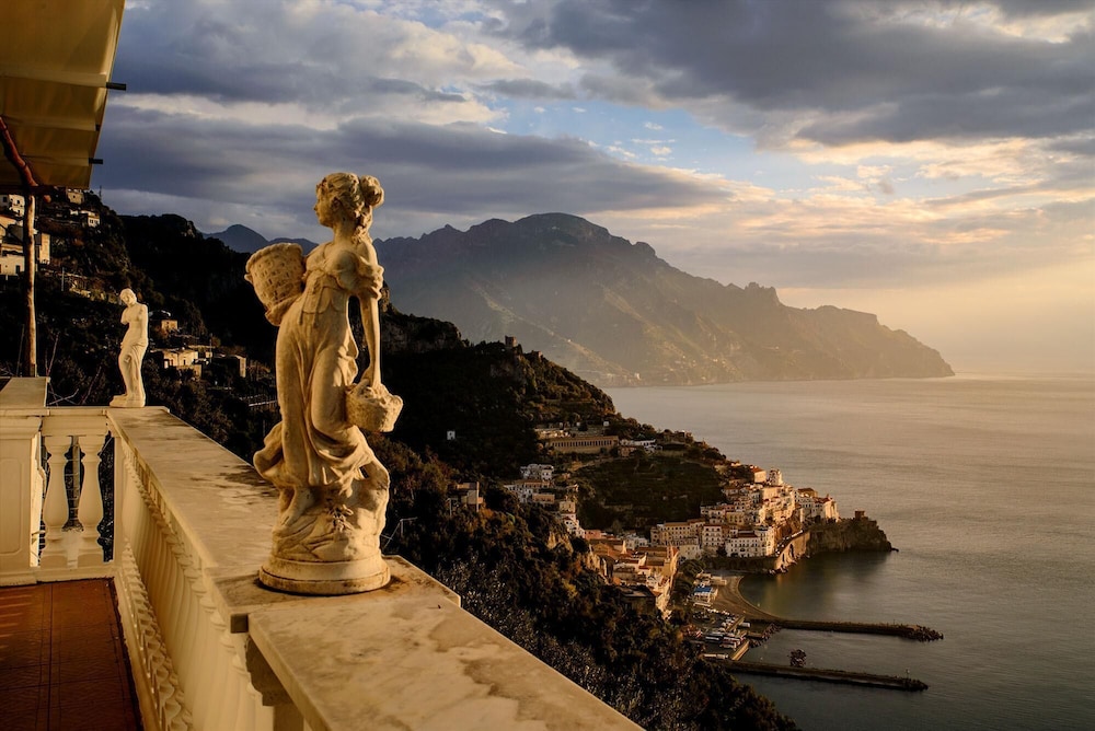 Villa Gioiello - Sea View Pool With Chromotherapy photo 3