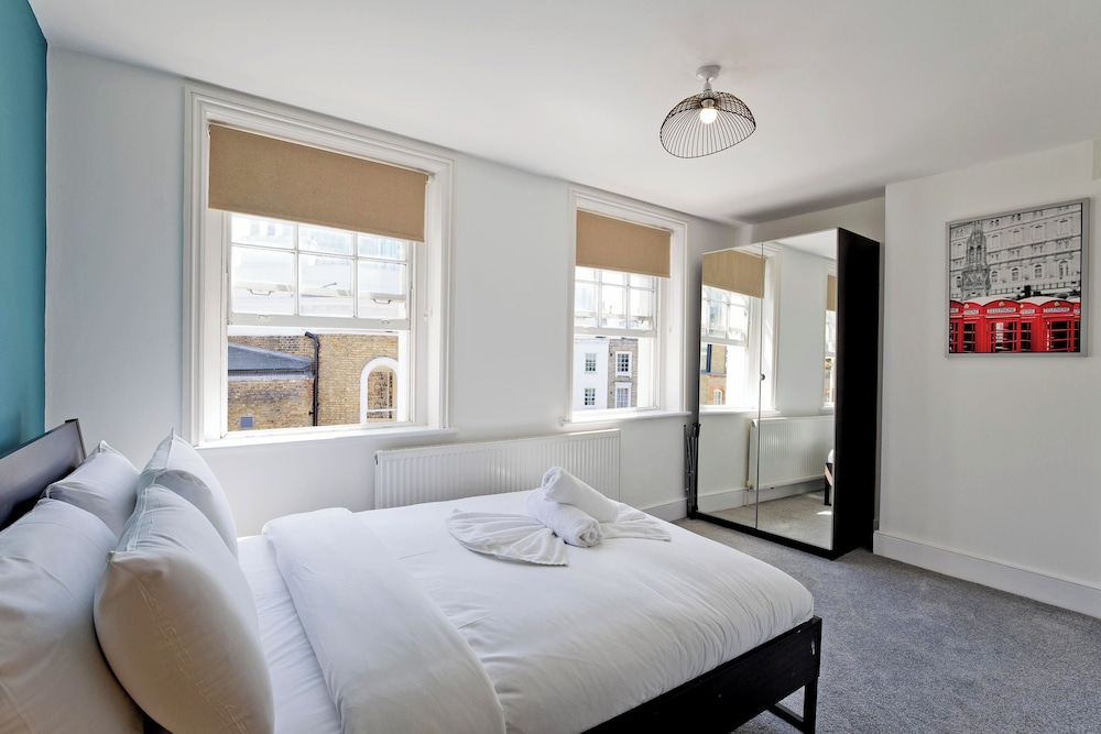 Imperial Balfe Street Apartment