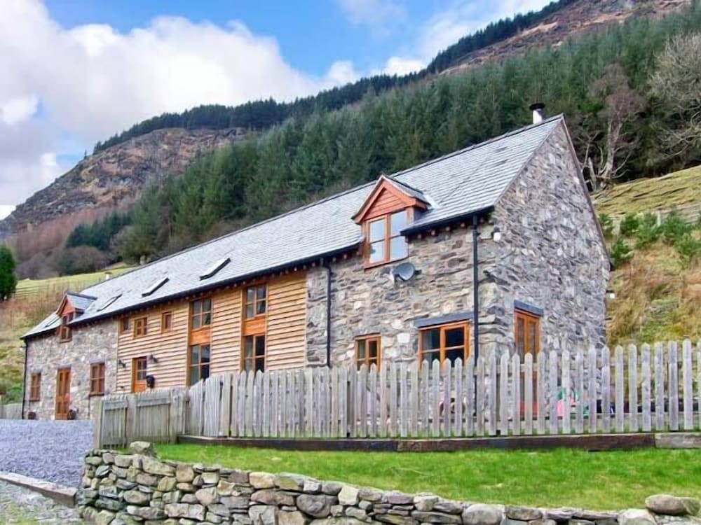 Ysgubor Pwlliago