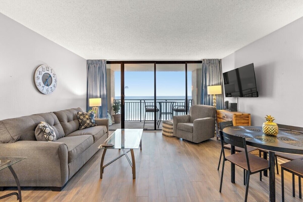 Units at Ocean Forest Plaza by Elliott Beach Rentals